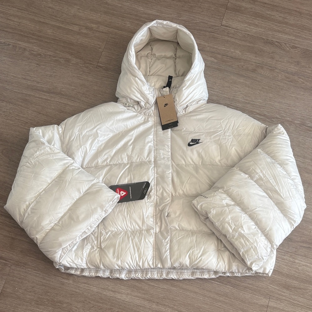NWT- Nike ThermaFit Puffer Jacket